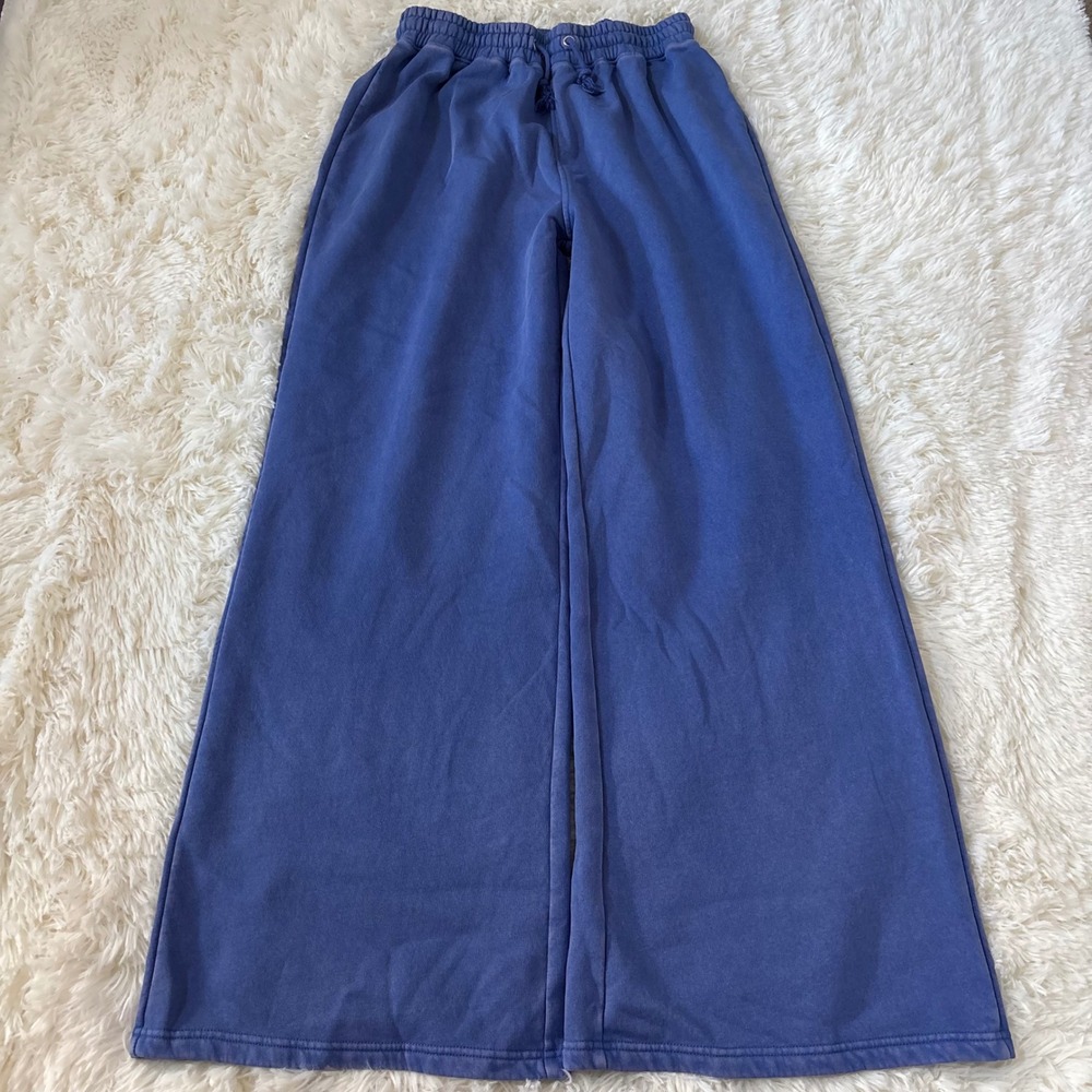 Fashion Nova Womens Blue Mineral Wash Wide Leg Sweatpants Size Medium NWT